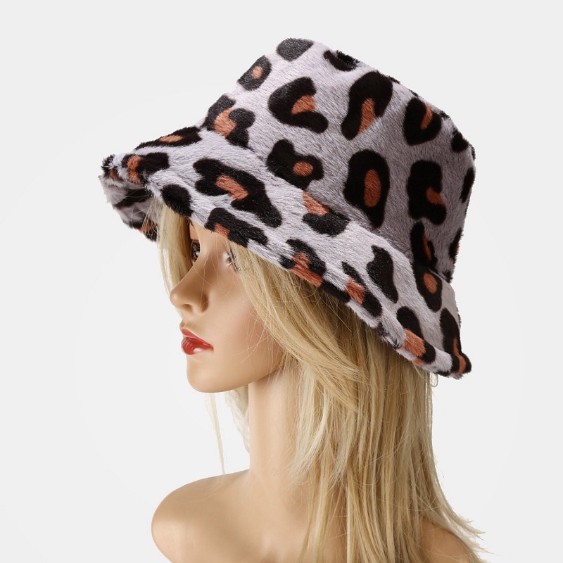 Women's Fashion Leopard Wide Eaves Bucket Hat display picture 3