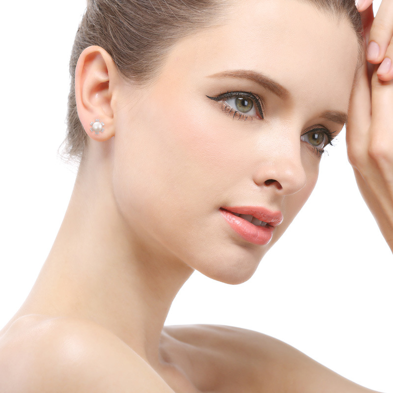 S925 pendientes de perlas de plata esterlina temperamento de moda de las mujeres 2023 nuevo diseño de nicho pendientes de flores pendientes