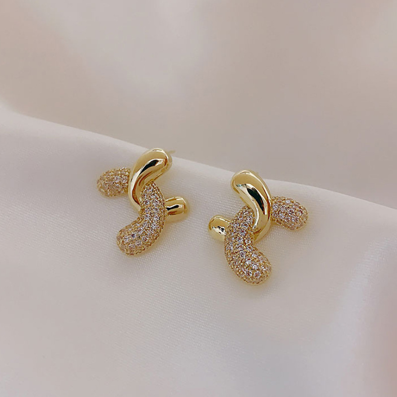 1 Pair Vintage Style Simple Style C Shape Solid Color Inlay Alloy Rhinestones Ear Studs display picture 1