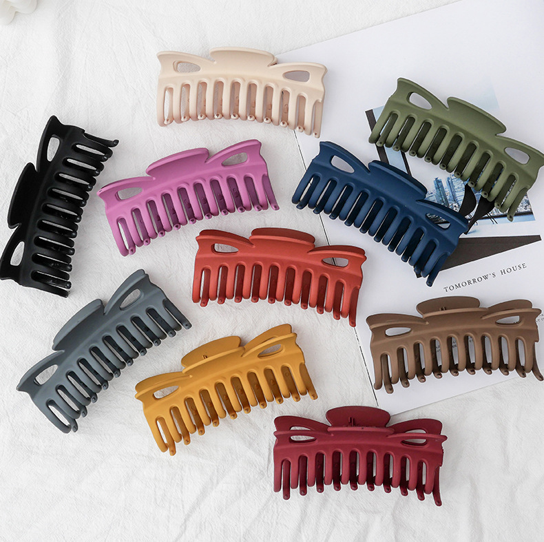 Large Hair Claw Clips Solid Color Geometric Hairpins display picture 1