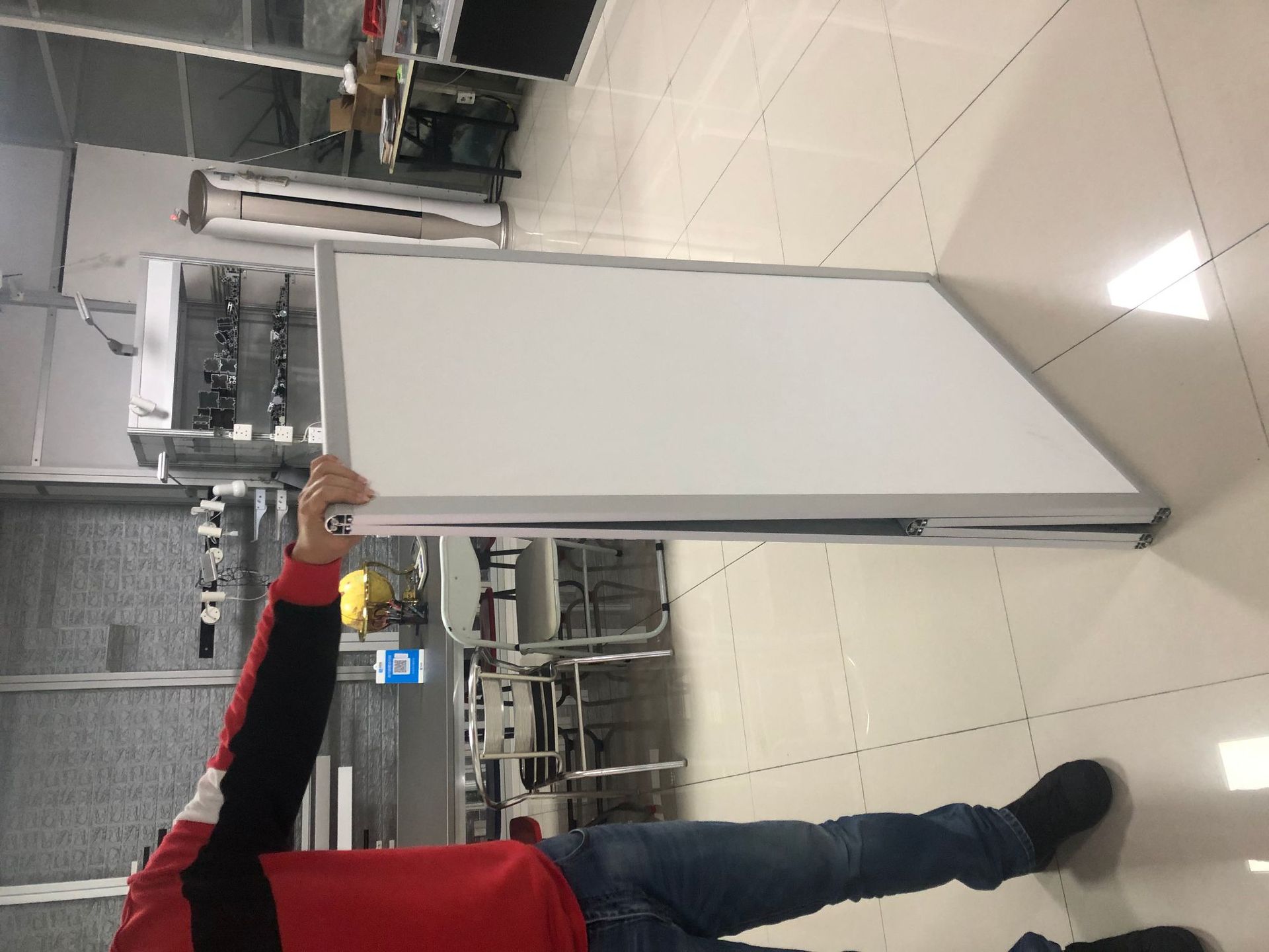 ��������������˫���۵������� ������������չ�ܳ� KT�庣����