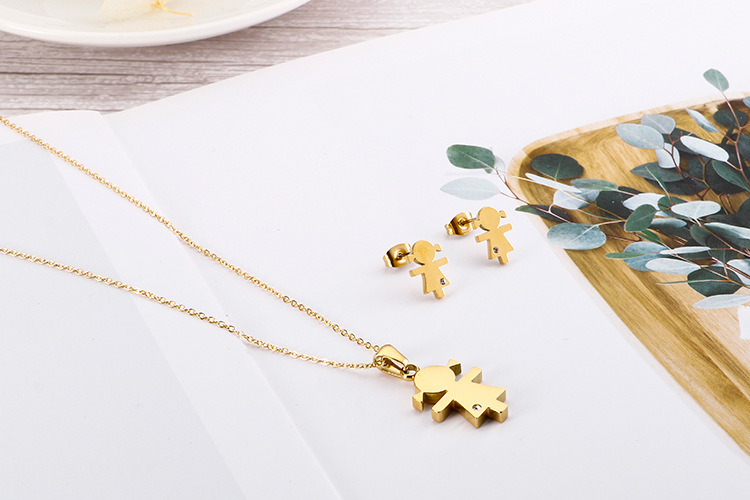 6g Weight Vacuum Plating Gold Plating Process 18K Gold Plated Plating Material Wedding, Travel Occasion Titanium Steel Material Flower Pattern Women'S Gender Plating Design Fashion Style Fashion Flower 18K Gold Plated Titanium Steel Wholesale 2