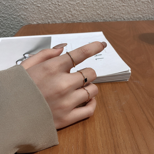 Korean fashion personality combination ring for women ins cold style niche design joint ring black zircon index finger tail ring