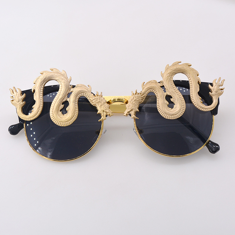 Retro Dragon-shaped Sunglasses display picture 2