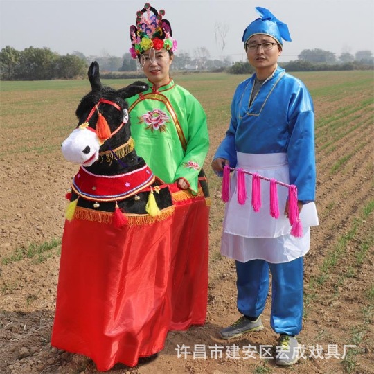厂家直销戏具用品 竹子编毛驴 民间社火 红色驴马 戏剧舞台演出用