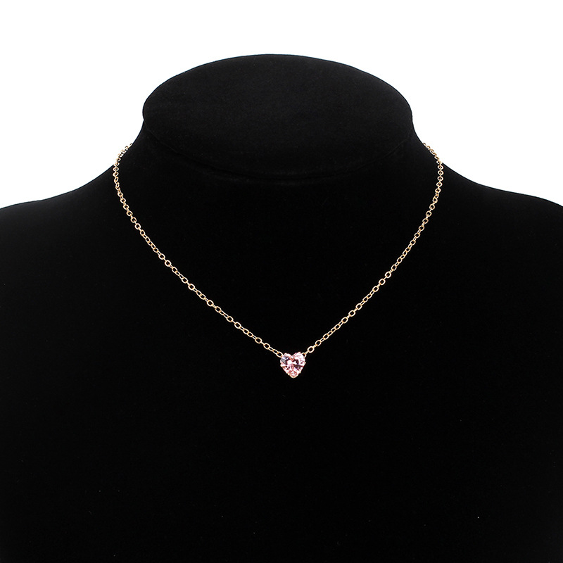 Nouveaux Produits Chaîne En Alliage Simple Cristal Collier Couleur Mode En Forme De Coeur Zircon Clavicule Chaîne En Gros Nihaojewelry display picture 11