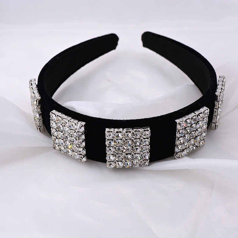 Full Drill Show Wide Pearl Hand-sewn Wide Headband display picture 1