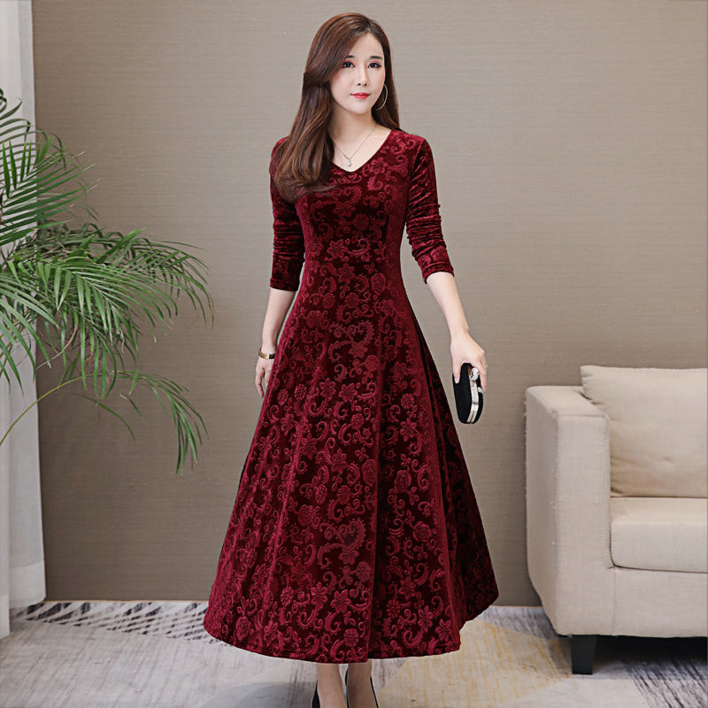 金丝绒长袖连衣裙长款2020春秋新款妈妈修身显瘦大摆裙子大码女装
