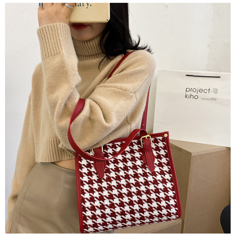 New Trendy Fashion All-match  Simple Casual One-shoulder Tote Bag display picture 15