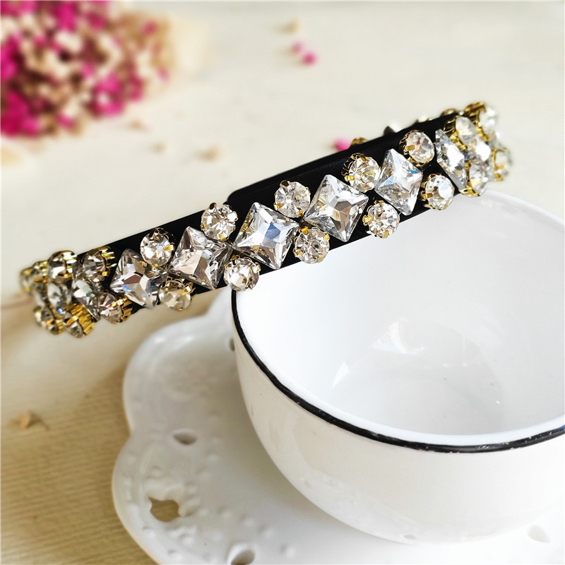 Korean Simple Head Jewelry Rhinestone Hair Clip Hair Clip Hair Band Adult Hair Accessories For Women Suppliers China display picture 5