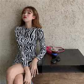 长袖性感包臀斑纹连衣裙女2023秋季新款修身显瘦收腰裙子女装潮