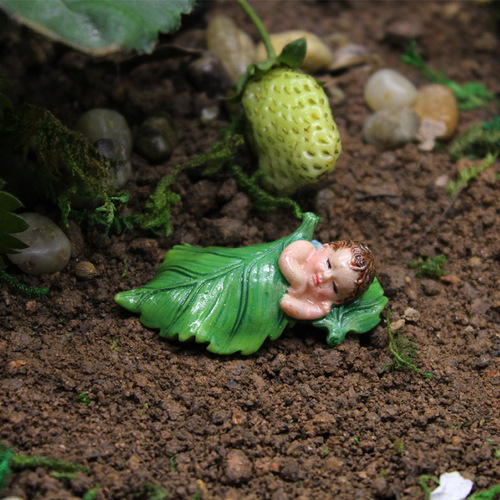 Creative micro-landscape ornaments, flower fairy characters, cute simulation flower pots, gardening resin succulent plant decorations