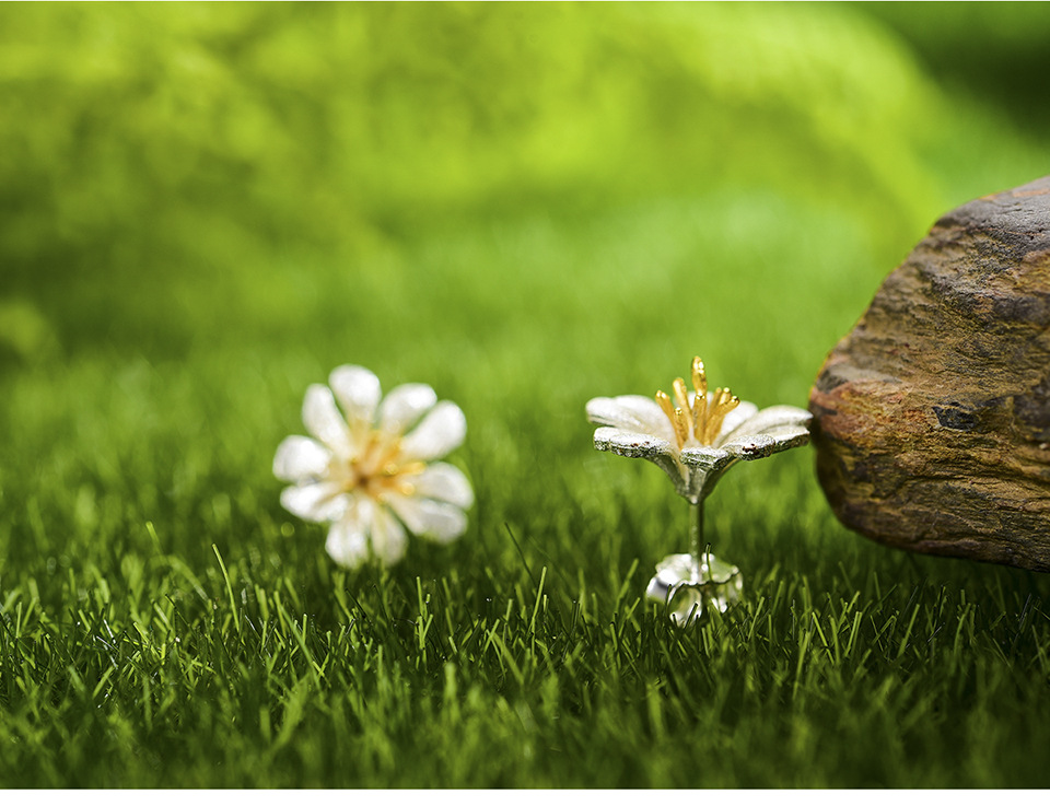 10g Weight 0.03µm-0.05µm Gold Plating Thickness 1 Pair Elegant Basic Flower Plating Sterling Silver Ear Studs