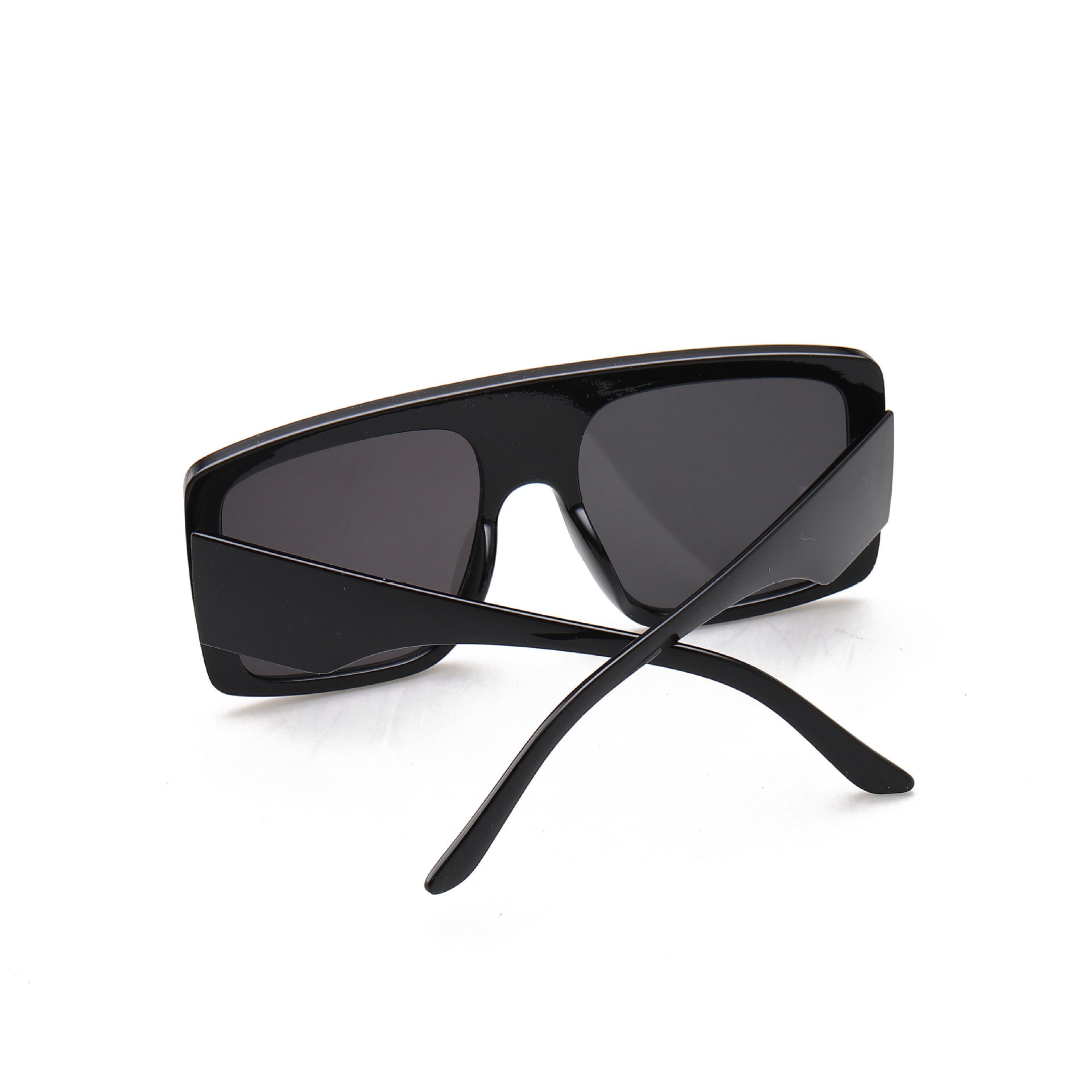 2020 nuevas gafas de sol generosas personalizadas para hombres y mujeres con las mismas gafas de sol transfronterizas europeas y americanas 97068