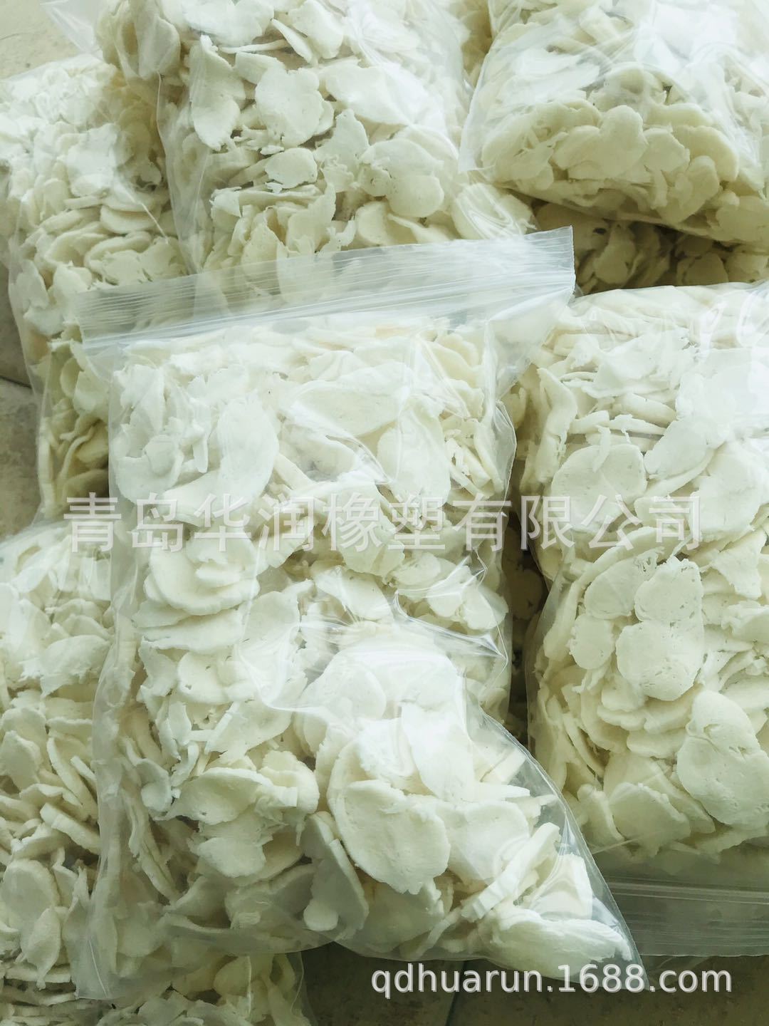 批发密封件，防尘罩，胶管，水坝用原料CR121,322,232氯丁胶