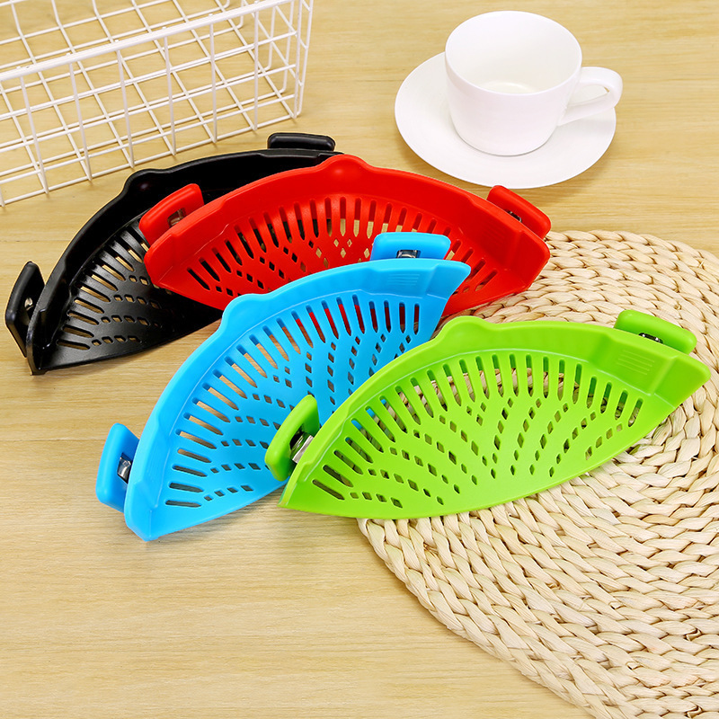 Buy quality Kitchen Drainer Silicone Pot Side Vegetable Pouring Drainer