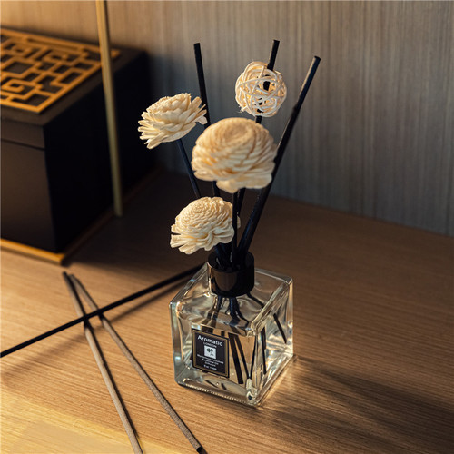 Shangri-La Aromatherapy Essential Oil Set Fireless Perfume Hotel Dried Flower Fragrance Home Bedroom Fragrance Freshener