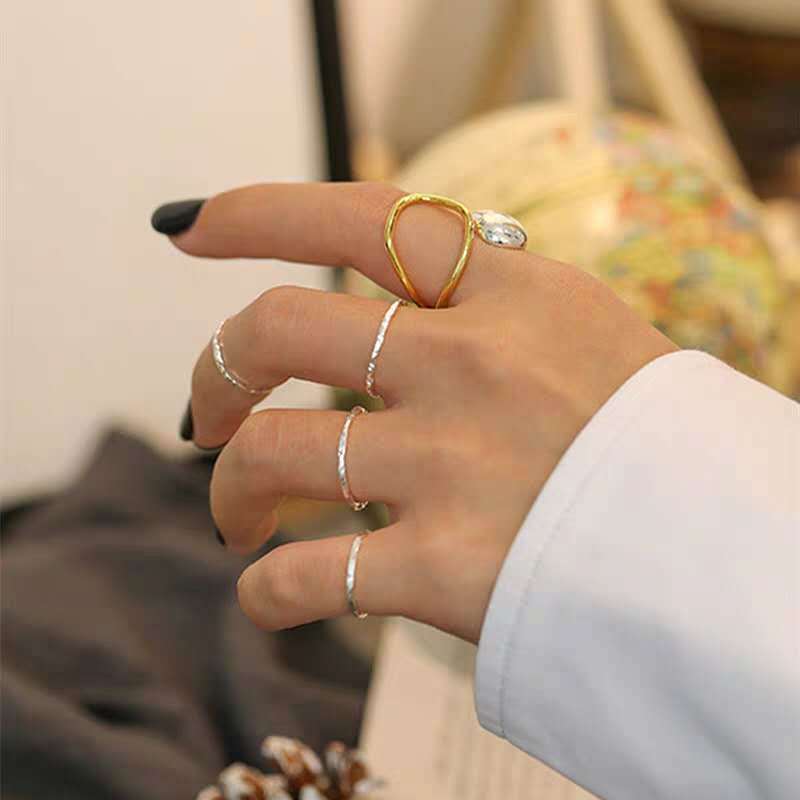 Simple Two-color Ring Metal Light Opening Adjustable Ring Wholesale Nihaojewerly display picture 8