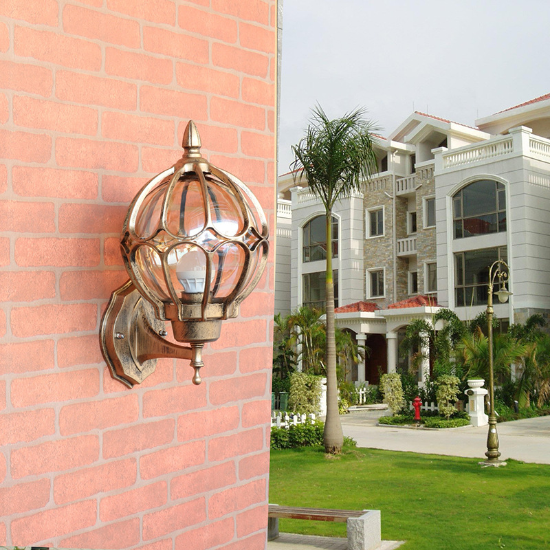 Lámpara de pared impermeable al aire libre estilo europeo balcón escaleras exterior lámpara de pared al aire libre retro Villa jardín puerta pasillo jardín lámpara