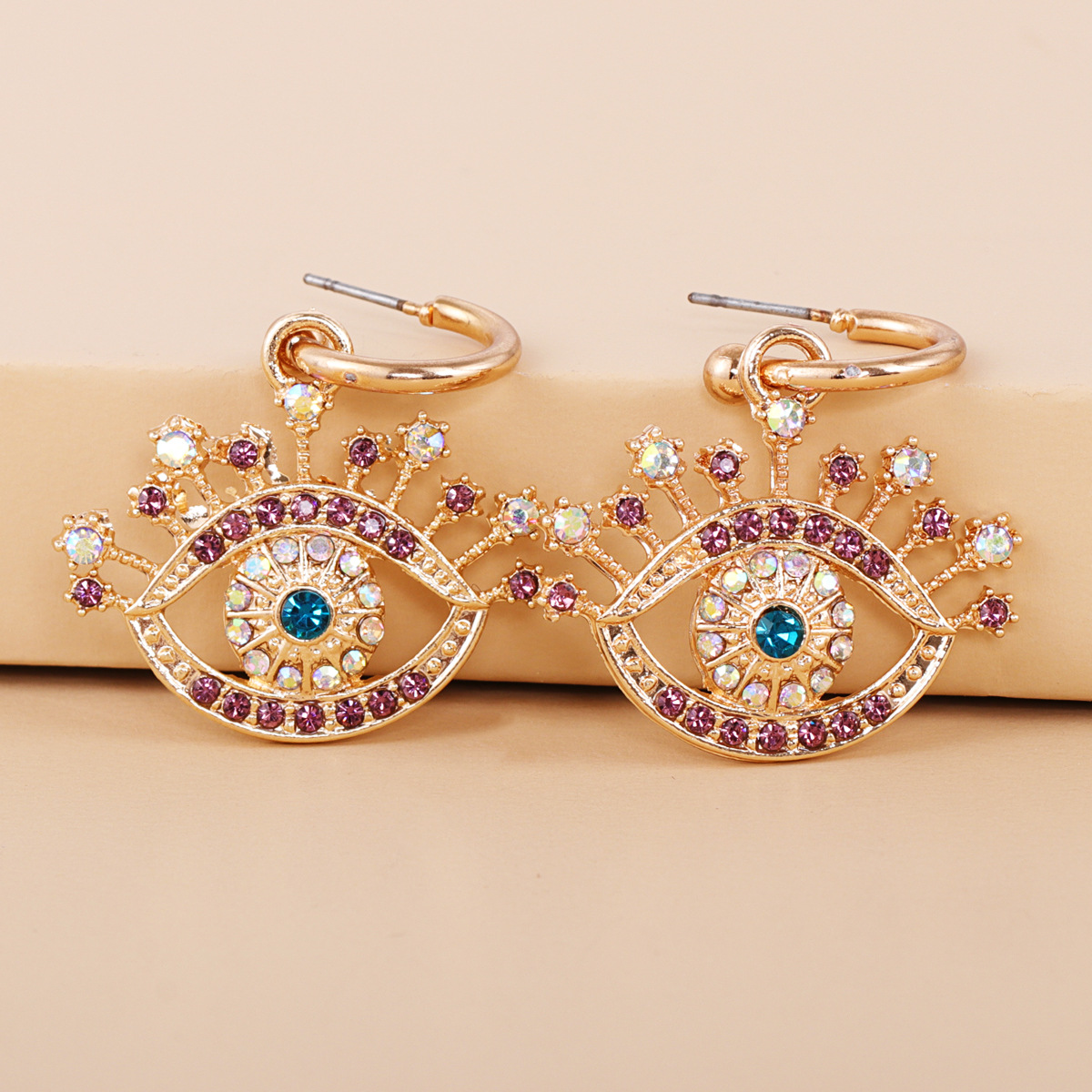 Fashion  Color  Diamond  Eyes Wild Earrings display picture 5