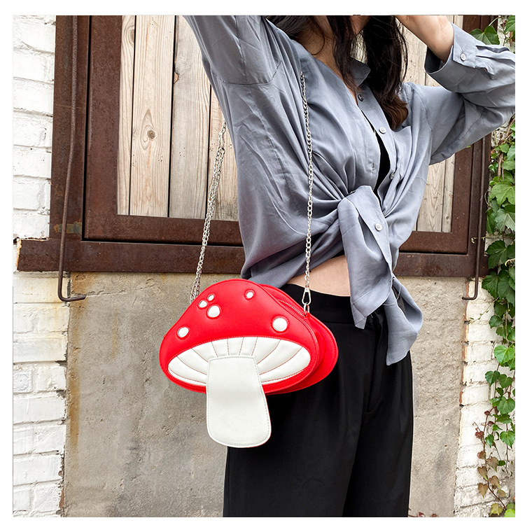 652g Weight Polyester Lining Material Zipper Closure Type Single Shoulder Strap Strap Type Circle Bag Bags Type Travel, Street Occasion Pu Leather Material Fruit Pattern All Seasons Season Women's Gender Cute Style Round Shape Red Color Small Size Small Pu Leather Circle Bag Shoulder Bags 5
