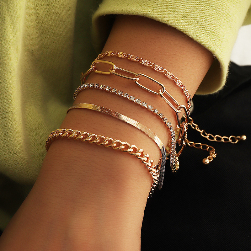 Fashion Simple Thick Chain Bracelet 5 Set display picture 1
