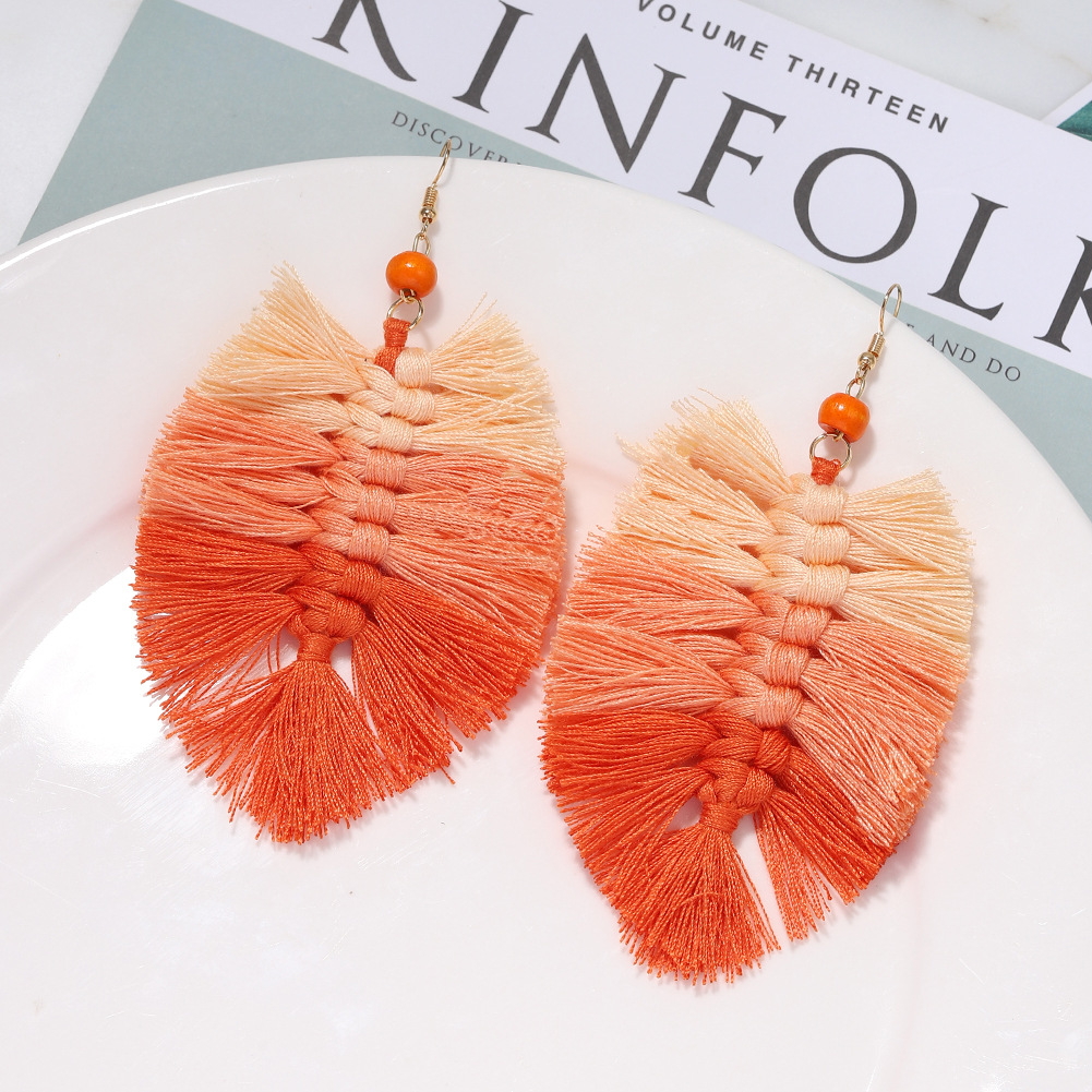 Hot-saling Hand-woven Tassel Small Wool Alloy Earrings Wholesale display picture 2