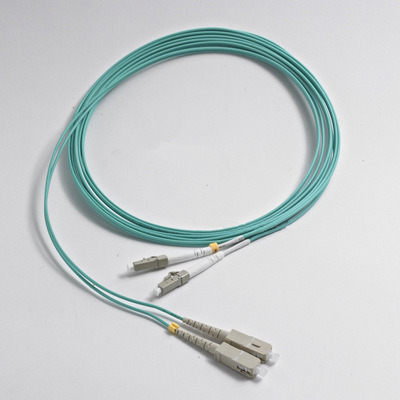 Communicate equipment Manufactor Direct selling Fiber optic Jumper LC-SCOM3-300 Multimode 50/125 Pigtail wiring