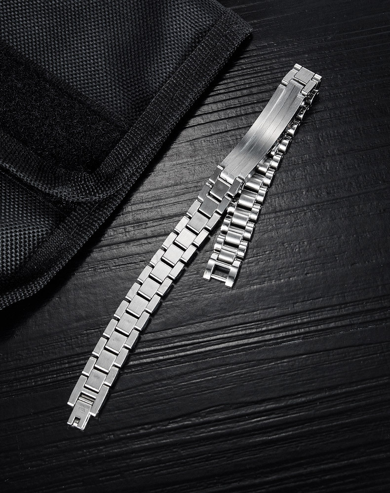 New Men's Titanium Steel  Simple Bracelet display picture 7