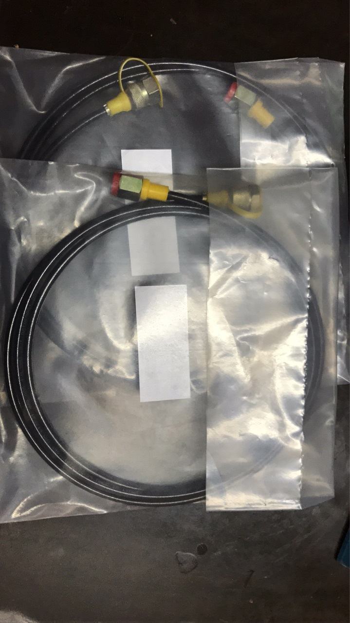 ZEC TS8630100 1/8 MAX WP.630BAR ����DN3��ѹ���ܼ��ܳ�