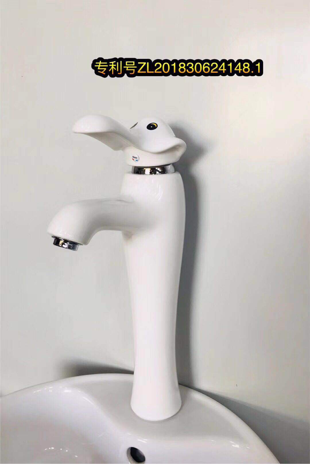 Elefante alto (blanco marfil)