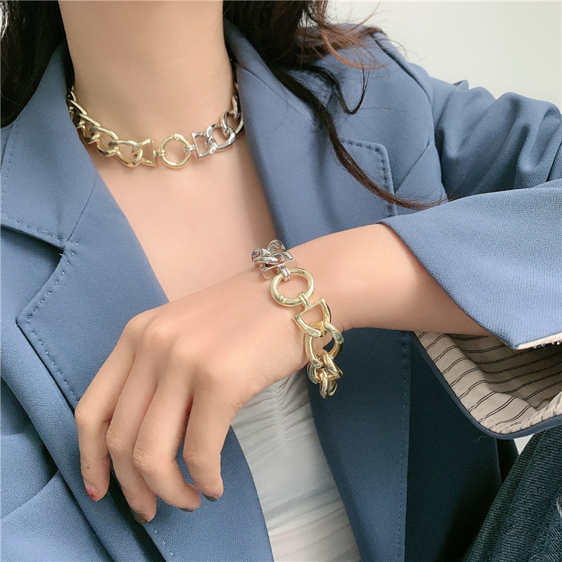 Fashion Exaggerated Gold And Silver Double Color Wide Chain Clavicle Chain Simple Thick Chain Short Necklace For Women display picture 13