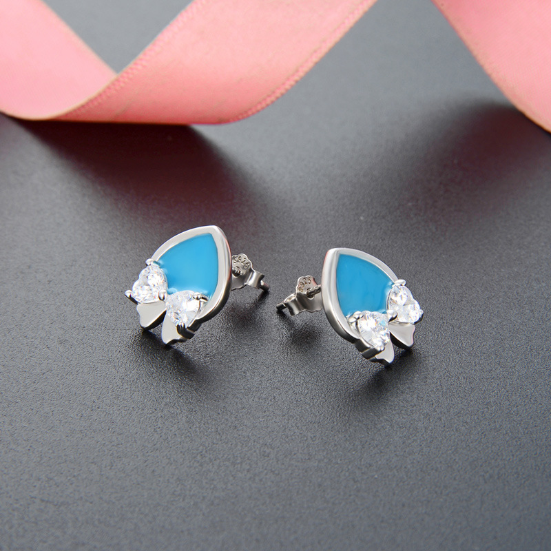 Japonés y coreano s925 pendientes de gota de plata niñas lindo dulce arco pendientes simples pendientes de todo fósforo al por mayor