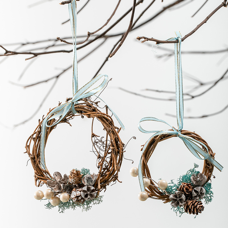 Navidad pequeña guirlanda de vinas pequeña decoración de frutas rojas de paja guirlanda colgante decoración de árbol de Navidad