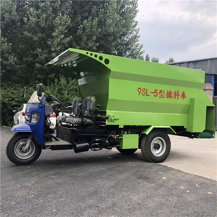 定做撒料车 营口 定做喂料车