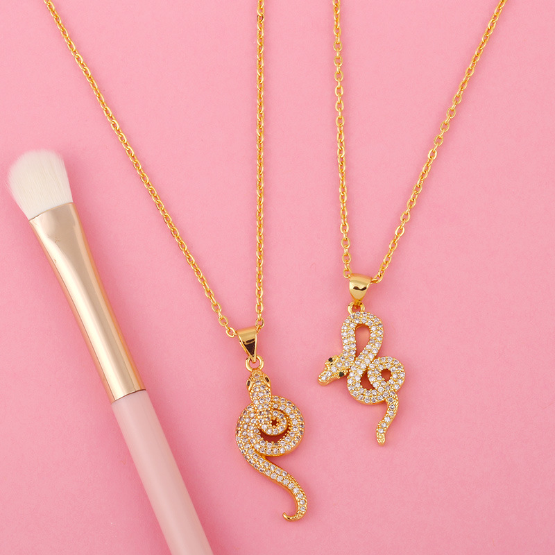 Fashion Simple Snake-shaped Hot-selling New Diamond Pendant Copper Necklace display picture 7