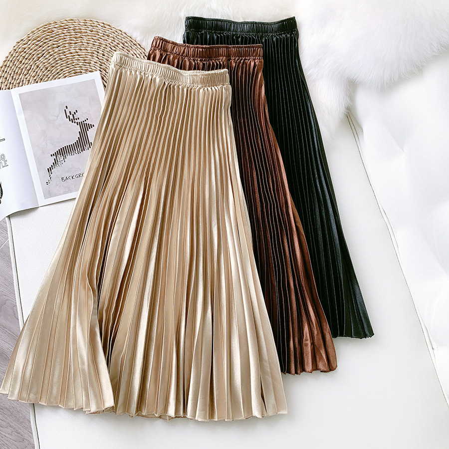 High Waist Satin Metallic Pleated Skirt in Skirts