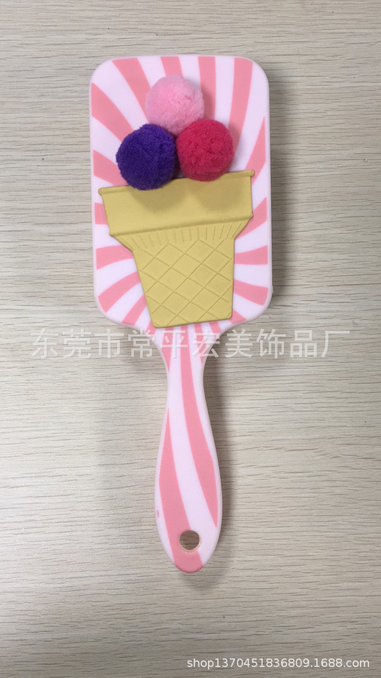 厂家直销 24板梳粘毛毛球爆米花 加橡胶漆手感漆精品顺发梳按摩梳