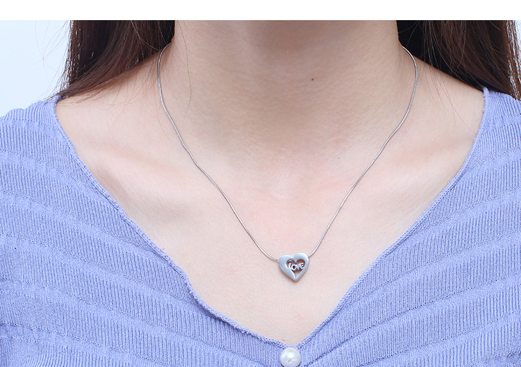 Korean version new stainless steel simple heart-shaped love necklace earrings two-piece set