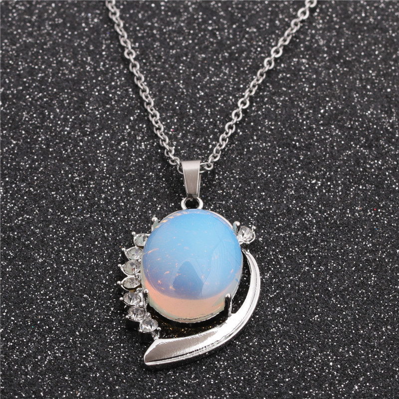 Fashion New Blue Geometric Ethnic Style Pendant Stainless Steel Chain Men And Women's Aquamarine Pendant Necklace display picture 3