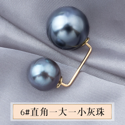 #6 Right angle, one large and one small gray beads
