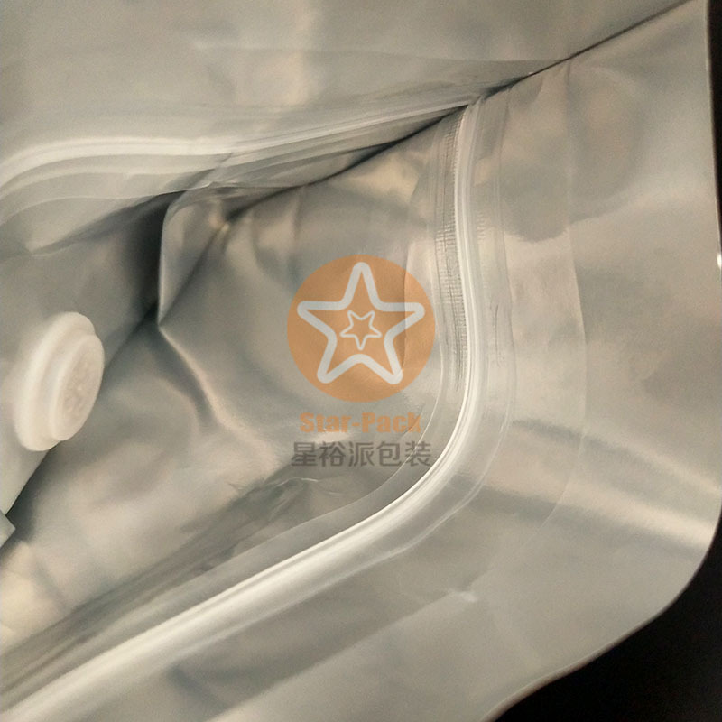 精品设计哑光红色金属质感咖啡袋454克带气阀铝箔袋