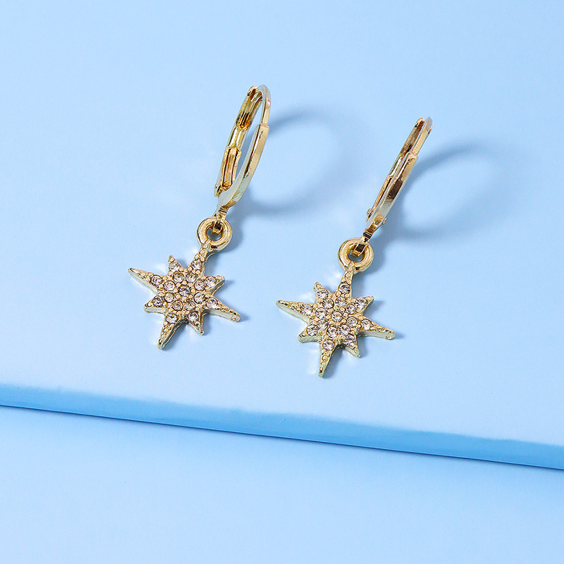 Popular New Eight-pointed Star Diamond Earrings Wholesale display picture 2