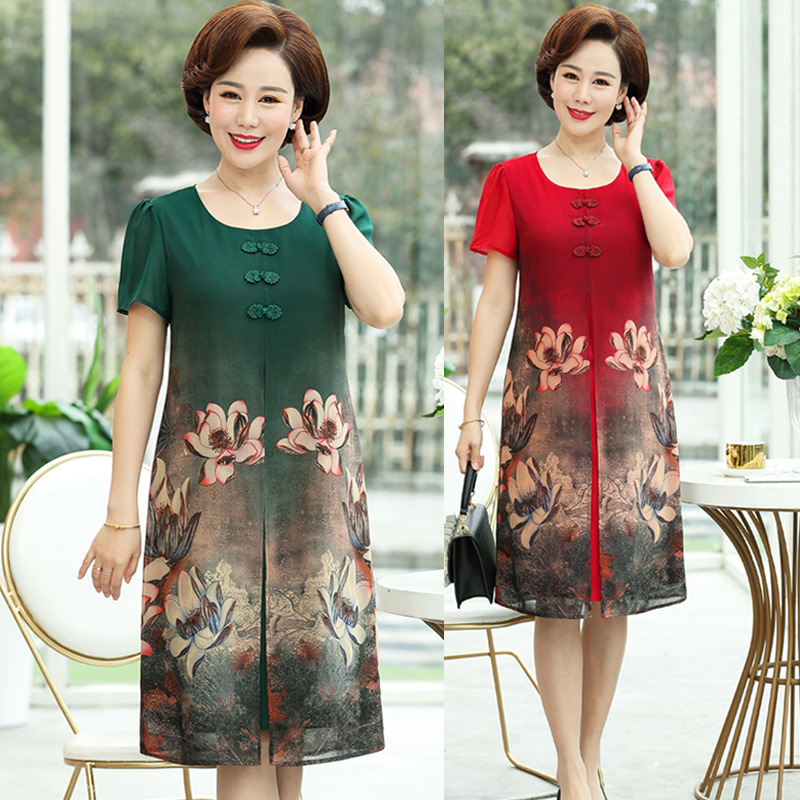 mom Summer chiffon dress 2020 new pattern middle age Western style Short sleeved Middle-aged and elderly people Spring and summer temperament skirt