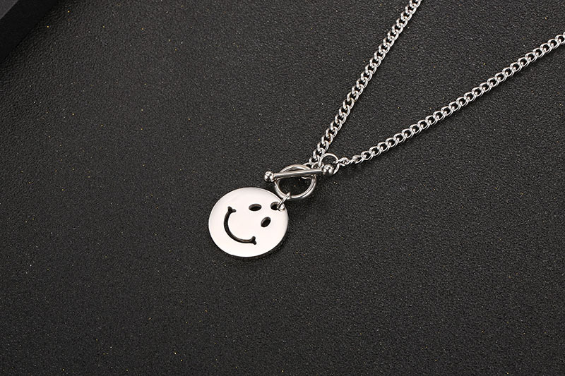 Fashion Smiley Face Titanium Steel Pendant Simple Necklace Wholesale display picture 1