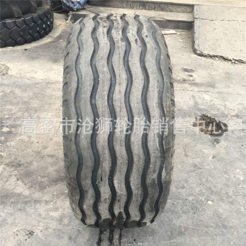 厂家供应风神轮胎20-20沙漠工程轮胎18-20