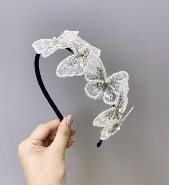 Korea Simulation Butterfly Hair Band Fairy Princess Pearl Rhinestone Fine Edge Hair Hole Lace Anti-skid Headband Women's Hair Hole Wholesale Nihaojewelry display picture 11