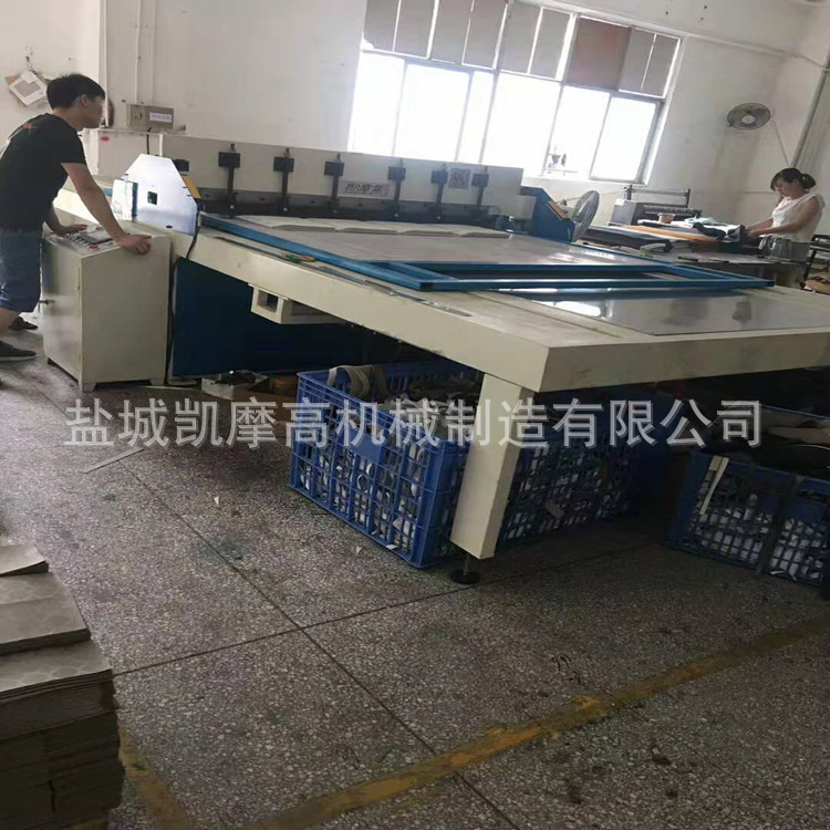 专业超声波电脑大幅自动切布机,眼镜布花刀切割机 电脑裁切机