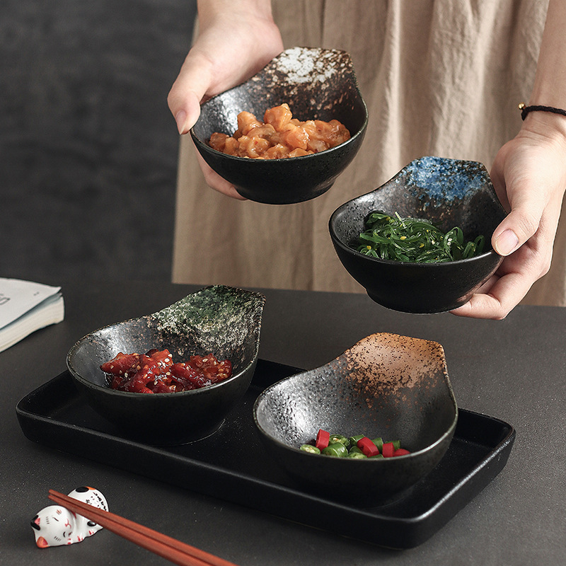 日式陶瓷蘸料碟味碟子家用饺子寿司小吃小菜碟火锅料碗酱油调味碟-阿里巴巴