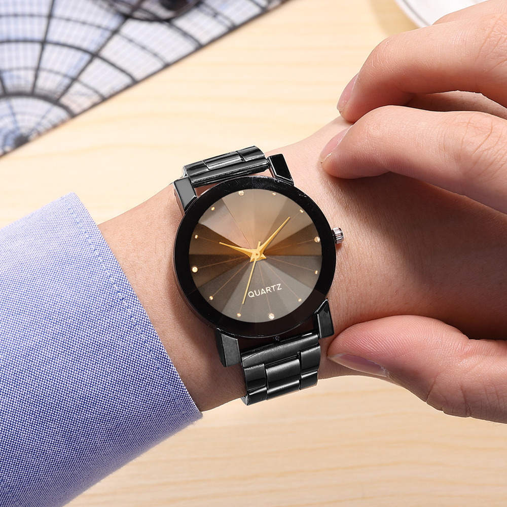 Reloj de cuarzo de cristal de corte intercambiable marrón simple con